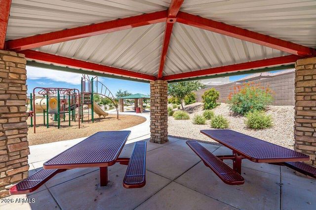 2862 E Bagdad Road, San Tan Valley, AZ 85143