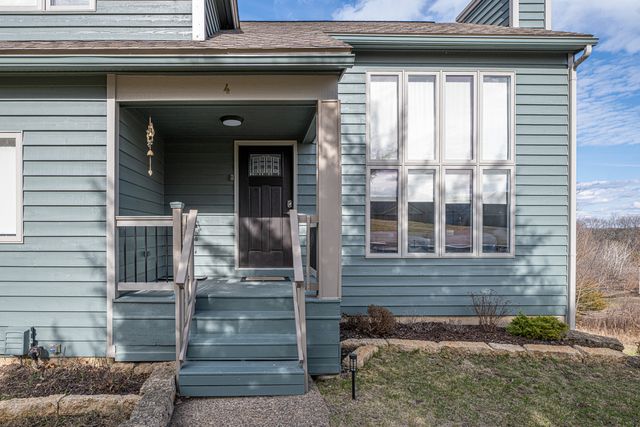 4 Cinnabar Lane, Galena, IL 61036