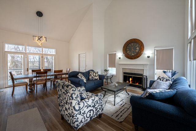 4 Cinnabar Lane, Galena, IL 61036