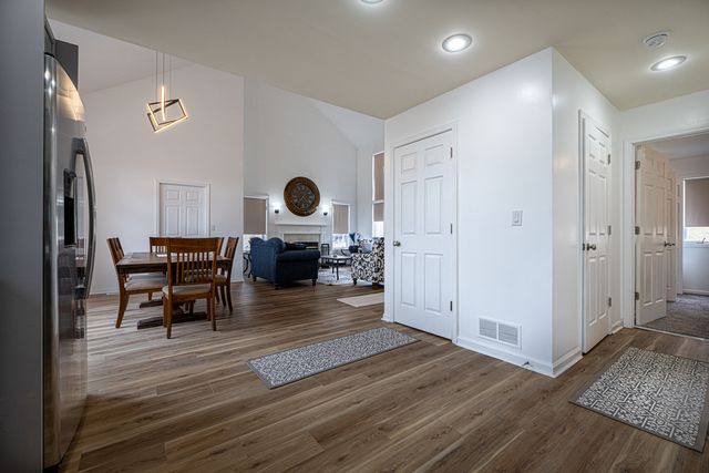 4 Cinnabar Lane, Galena, IL 61036