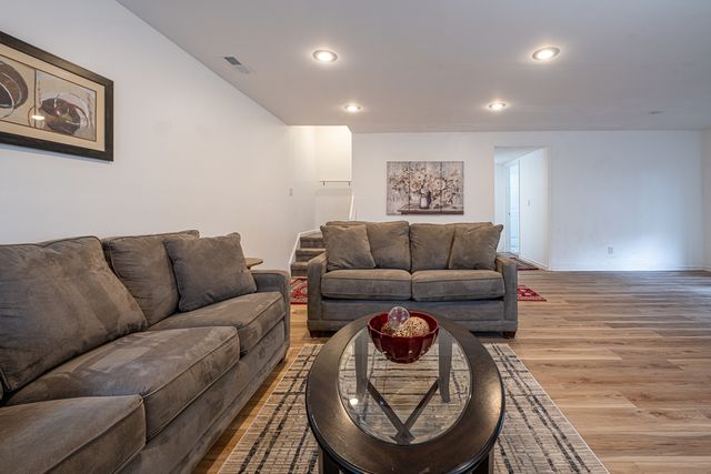 4 Cinnabar Lane, Galena, IL 61036