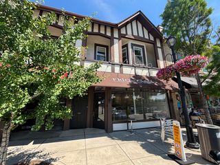 1152 Central Avenue 2, Wilmette, IL 60091