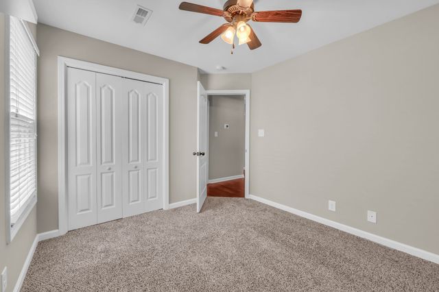 1005 Orchard Hills Dr, Clarksville, TN 37040