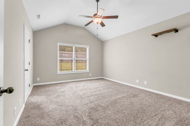 1005 Orchard Hills Dr, Clarksville, TN 37040
