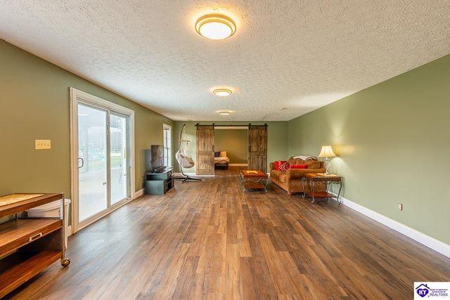 417 Graceland Trail, Elizabethtown, KY 42701