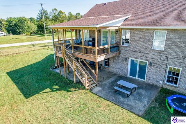 417 Graceland Trail, Elizabethtown, KY 42701