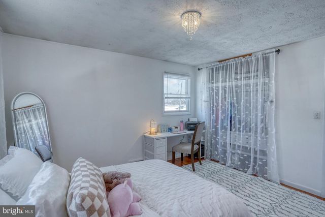 905 HARVEY RD, Claymont, DE 19703