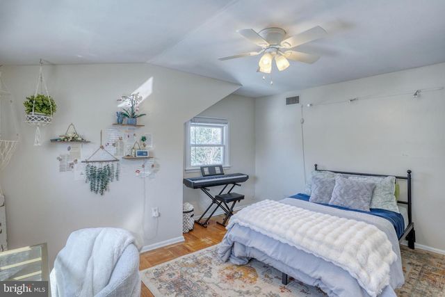 905 HARVEY RD, Claymont, DE 19703