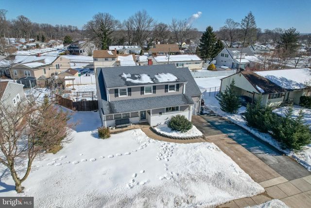 905 HARVEY RD, Claymont, DE 19703