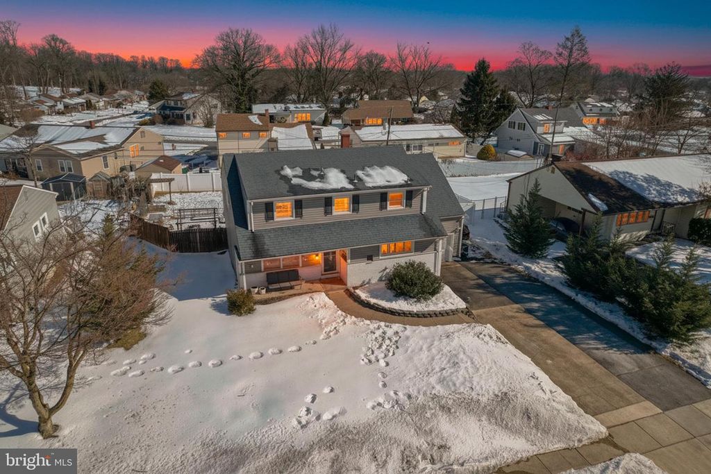 905 HARVEY RD, Claymont, DE 19703