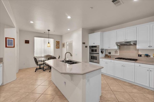 3467 Savanna Way, Palm Springs, CA 92262