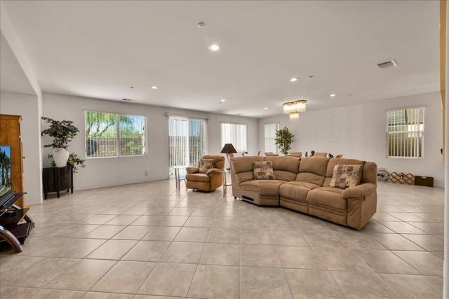 3467 Savanna Way, Palm Springs, CA 92262