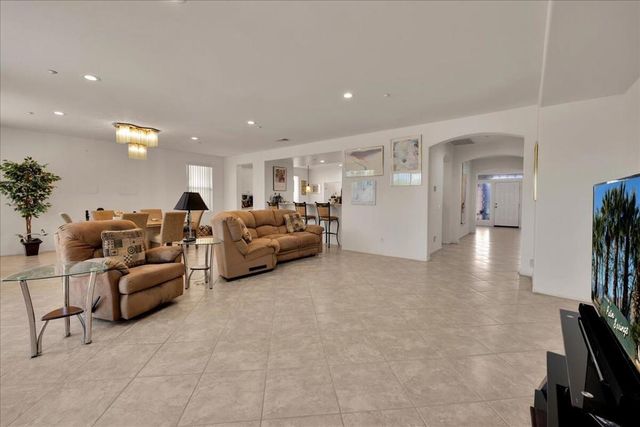 3467 Savanna Way, Palm Springs, CA 92262