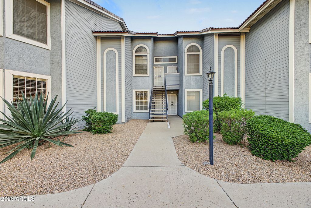 2910 W MARCONI Avenue 123, Phoenix, AZ 85053 — exterior