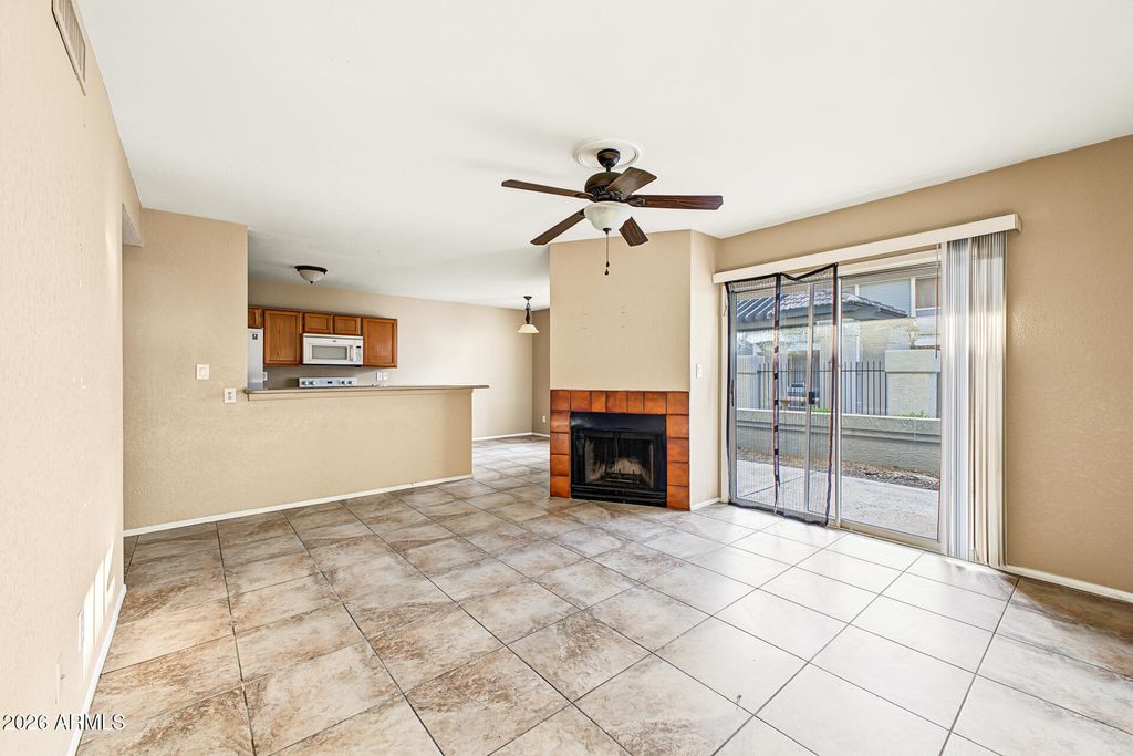 2910 W MARCONI Avenue 123, Phoenix, AZ 85053 — photo 4