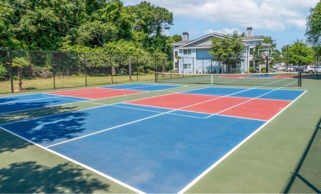 264 Alexandra Drive 10, Mount Pleasant, SC 29464