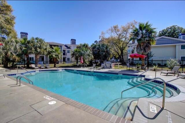 264 Alexandra Drive 10, Mount Pleasant, SC 29464