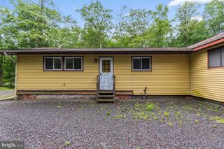 197 WAGNER WAY, Pocono Lake, PA 18347