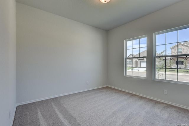 200 Yale St, Seguin, TX 78155
