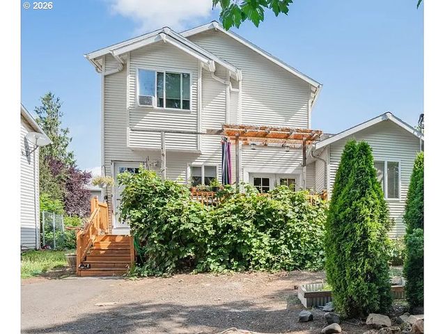 2803 Se 87TH Ave, Portland, OR 97266