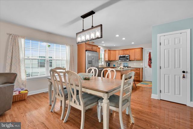 109 WAYPOINT DR, Lancaster, PA 17603