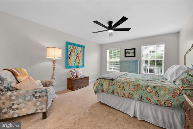 109 WAYPOINT DR, Lancaster, PA 17603