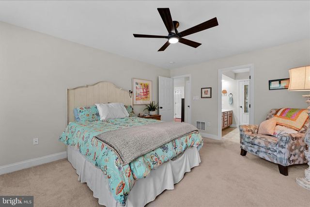 109 WAYPOINT DR, Lancaster, PA 17603