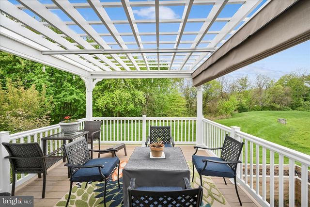 109 WAYPOINT DR, Lancaster, PA 17603