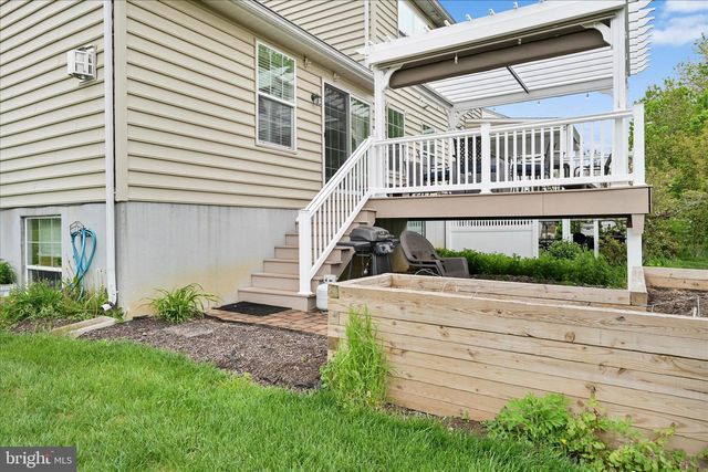 109 WAYPOINT DR, Lancaster, PA 17603