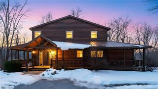 18028 Winterset Lane, Lore City, OH 43755