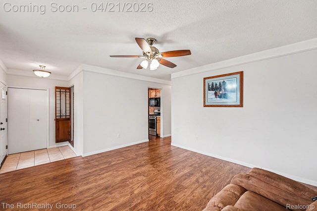 15046 Malcolm Street, Southgate, MI 48195