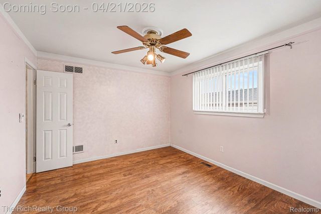 15046 Malcolm Street, Southgate, MI 48195