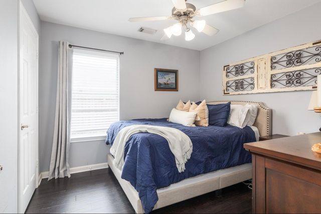 4301 Twin Lakes Trail, Pearland, TX 77584