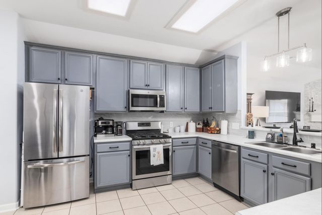 4301 Twin Lakes Trail, Pearland, TX 77584