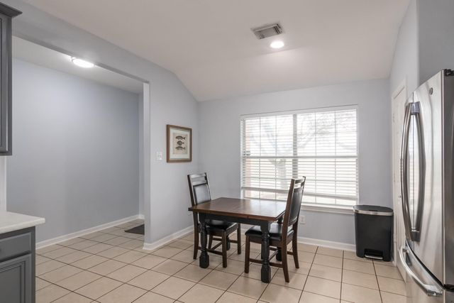 4301 Twin Lakes Trail, Pearland, TX 77584