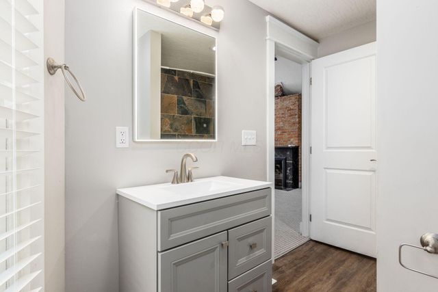 103 W Park Avenue, Columbus, OH 43222