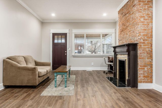 103 W Park Avenue, Columbus, OH 43222
