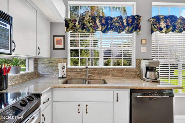 3 Meadow Ridge View, Ormond Beach, FL 32174