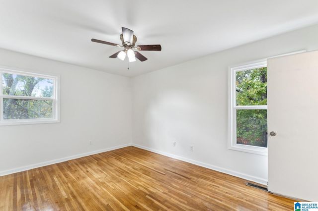 1404 NW 4TH PLACE, Center Point, AL 35215