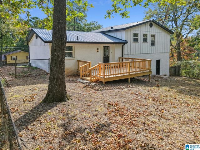 1404 NW 4TH PLACE, Center Point, AL 35215