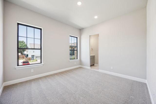 305 Sunset Lane 104, Fort Worth, TX 76114