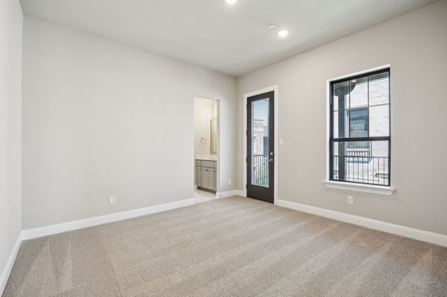 305 Sunset Lane 104, Fort Worth, TX 76114
