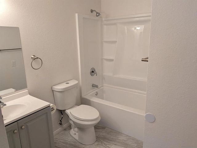 1932 West Dr. B, Vista, CA 92083