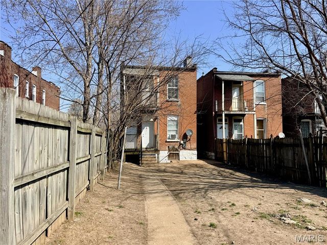 3142 Winnebago Street, St Louis, MO 63118