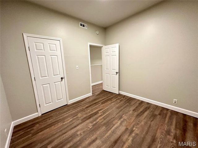 3142 Winnebago Street, St Louis, MO 63118