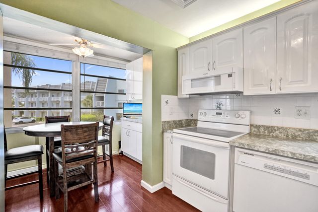 6670 Royal Palm Boulevard 201- K, Margate, FL 33063