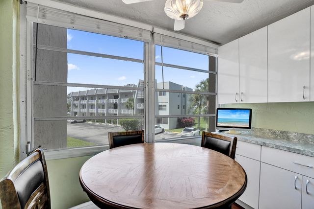 6670 Royal Palm Boulevard 201- K, Margate, FL 33063