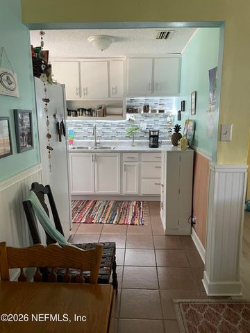 709 N 11TH Street, Palatka, FL 32177