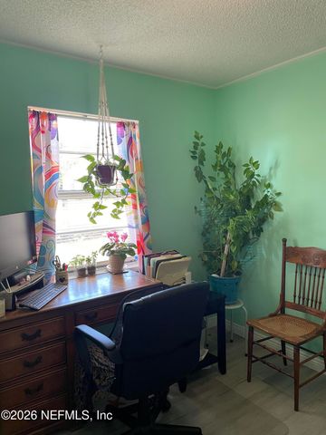 709 N 11TH Street, Palatka, FL 32177