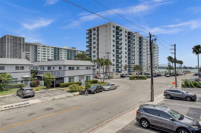 1880 S Treasure Dr 2G, North Bay Village, FL 33141